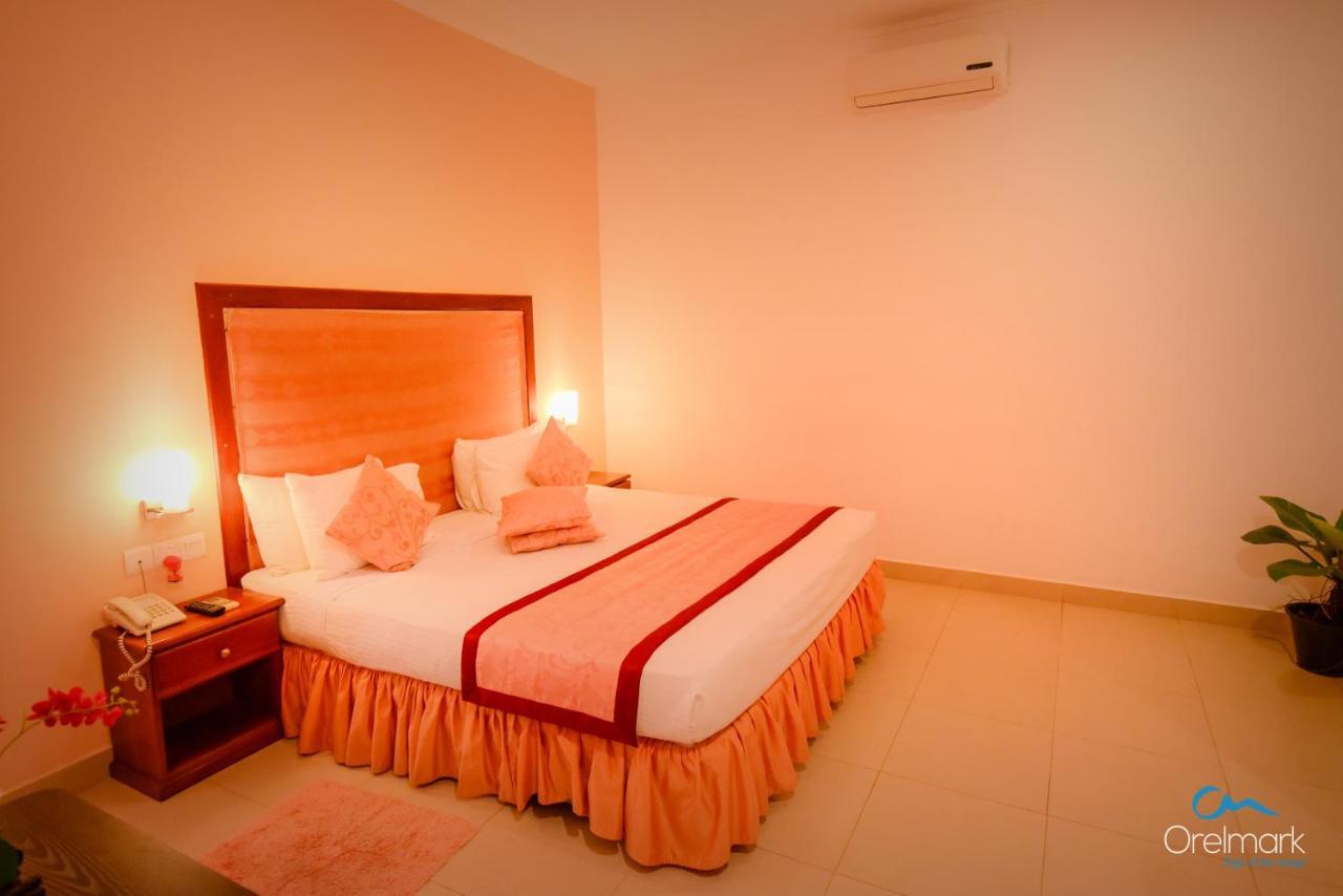 Seethawaka Regency Avissawella Exterior photo