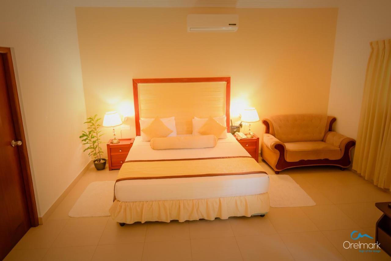 Seethawaka Regency Avissawella Exterior photo
