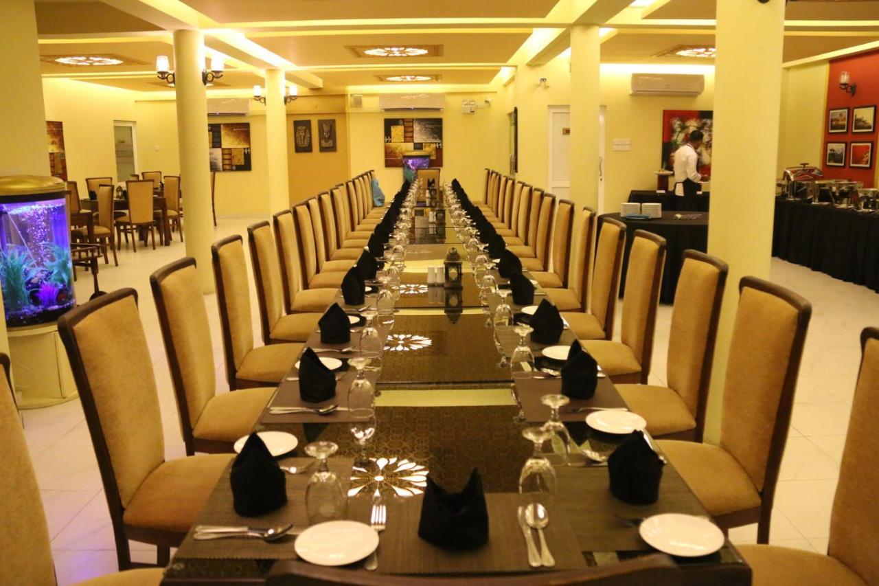 Seethawaka Regency Avissawella Exterior photo