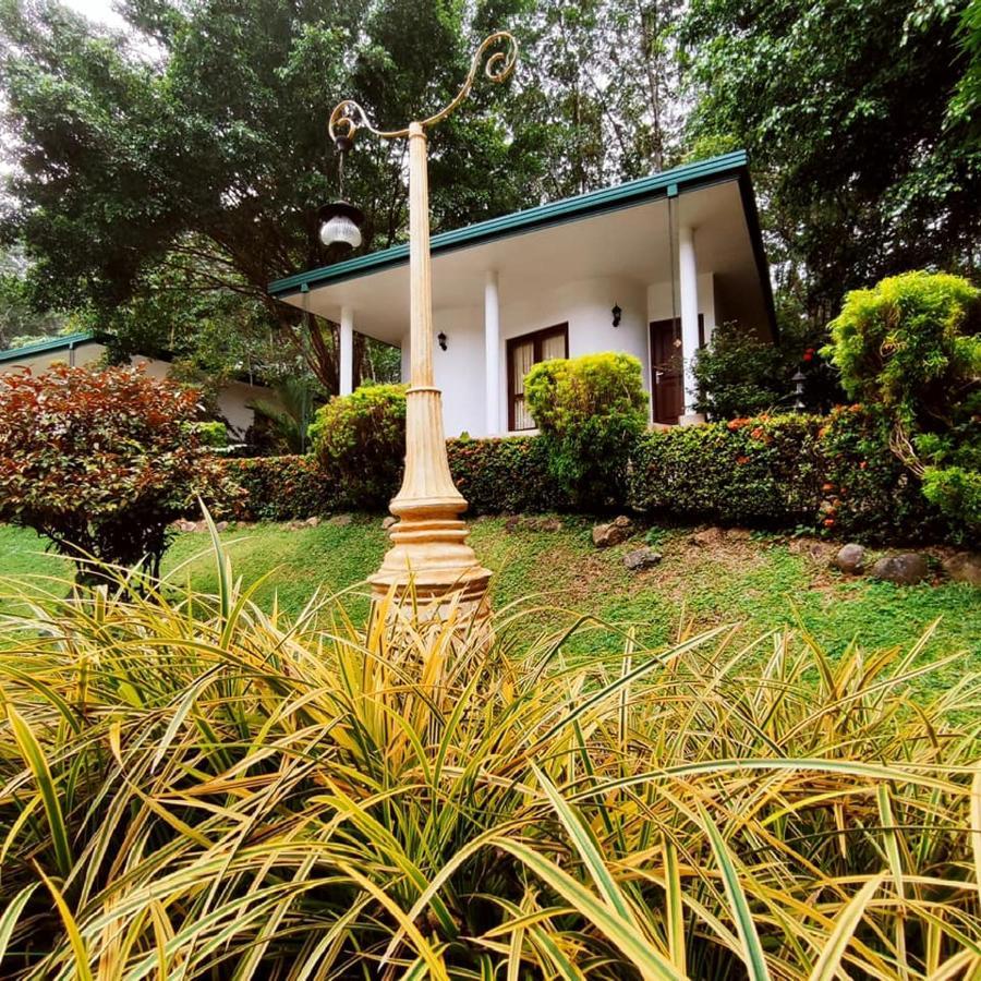 Seethawaka Regency Avissawella Exterior photo